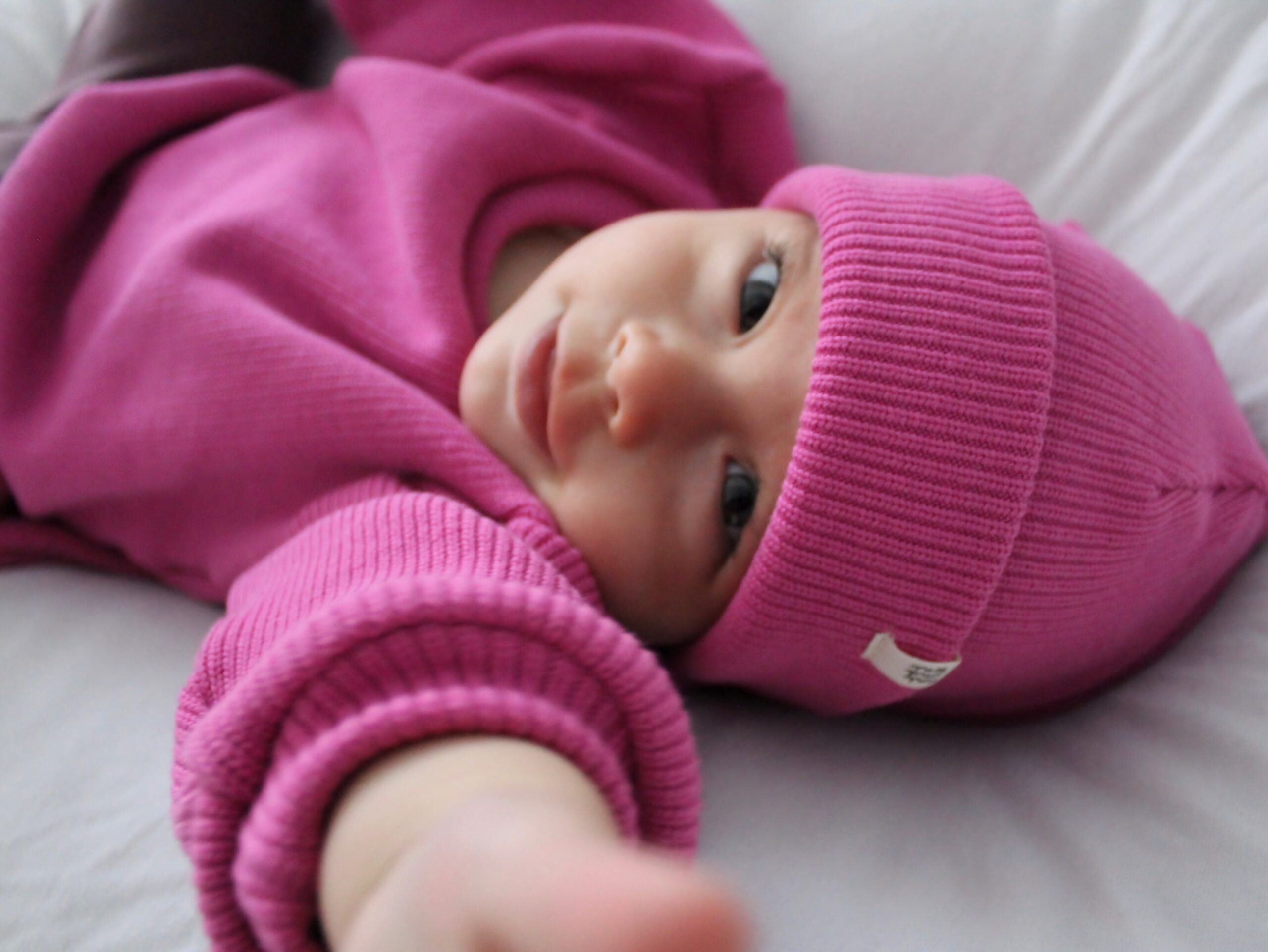 c7fefff2-ff21-4bb3-9605-e23d077fbacd